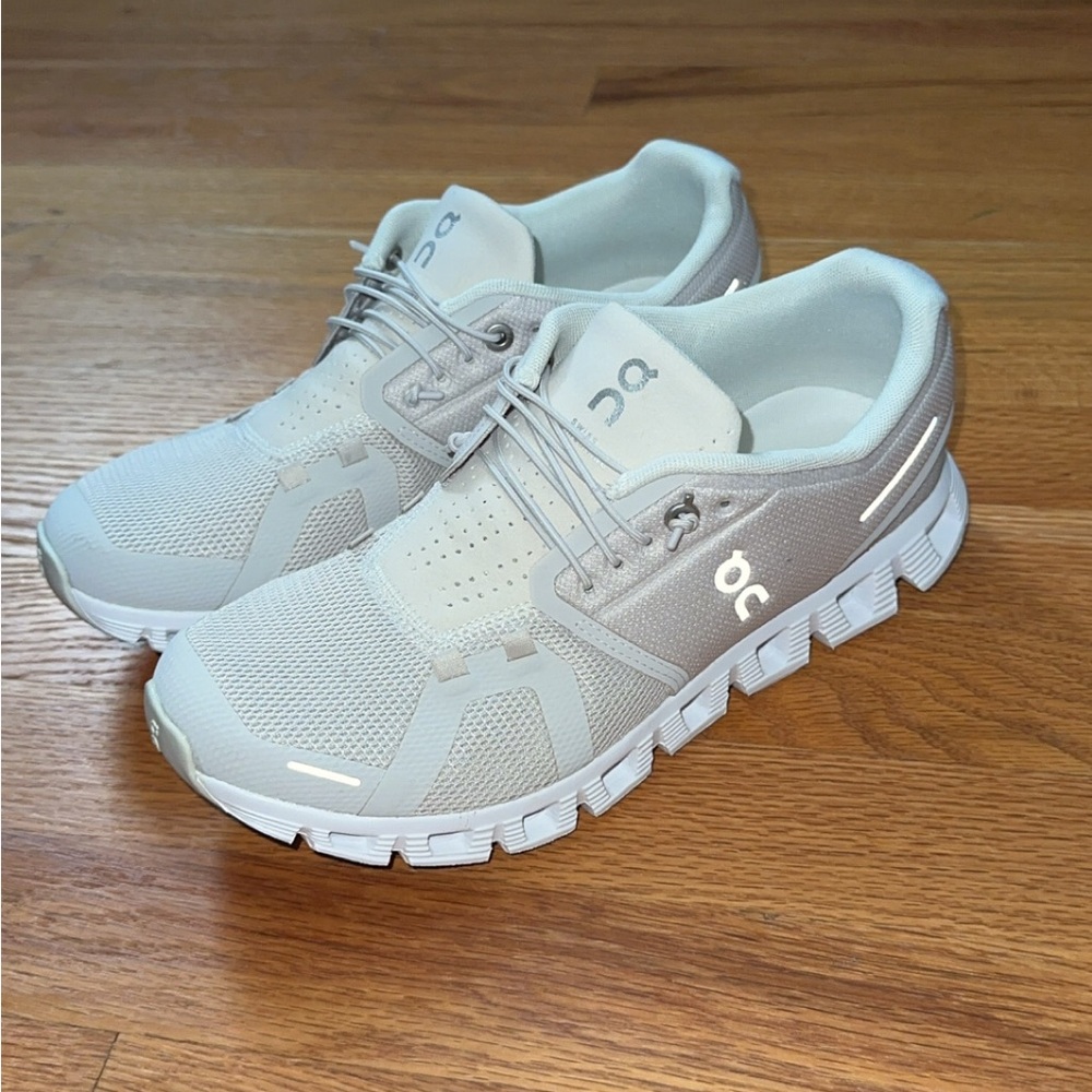 On Running Beige Sneakers